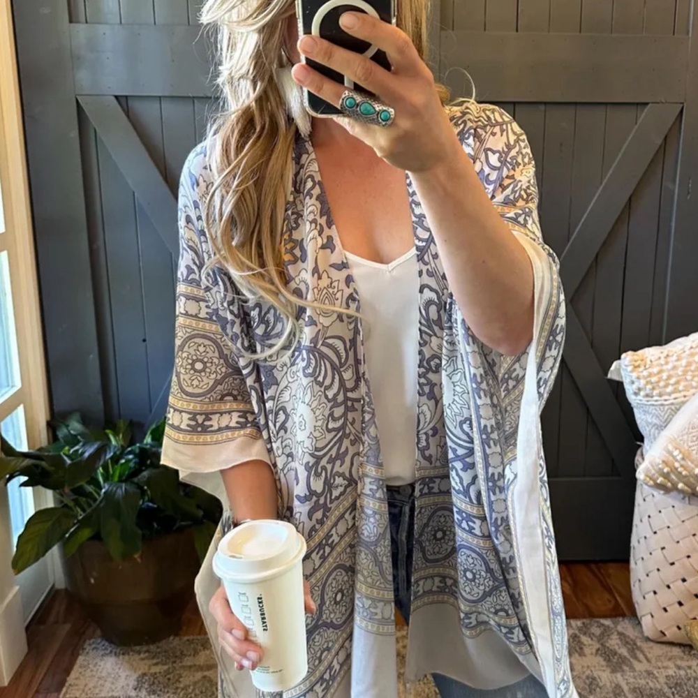 New Bohemian Knit Tasseled Cardigan Sweater Robe Ruana Coverup Beach Wedding
